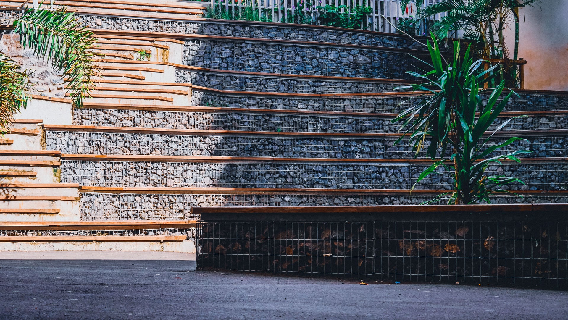 Création d'aménagement de gabions paysagers